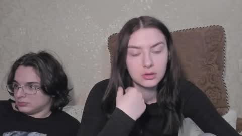 cute couple online show from March 2026 02:04:01 AM