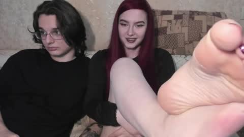 cute couple online show from April 2026 03:09:01 PM