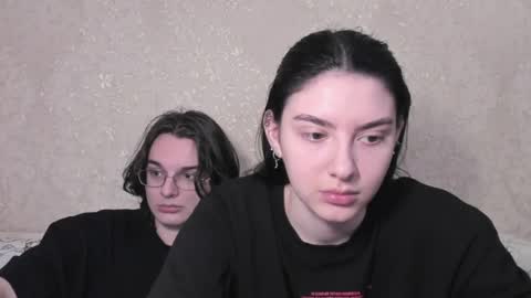 cute couple online show from April 2026 11:37:01 AM