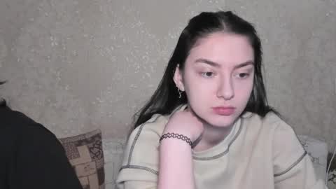 cute couple online show from May 2026 11:34:02 PM