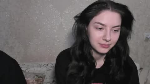 cute couple online show from June 2026 04:00:02 PM
