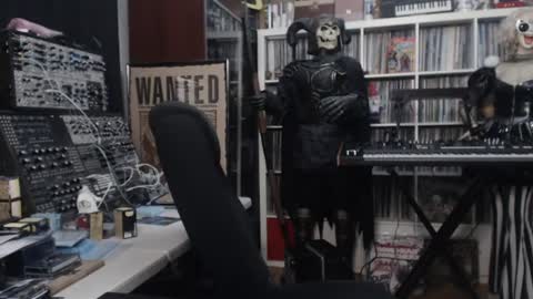 Muziknerd online show from June 2026 04:26:02 AM