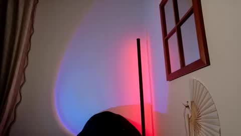 Snapshot of mx_anouk_divine chatting on November 2025 04:45:02 AM Mx. Anouk Divine online show from November 2025 04:45:02 AM