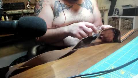 Bear online show from February 2026 01:28:01 AM