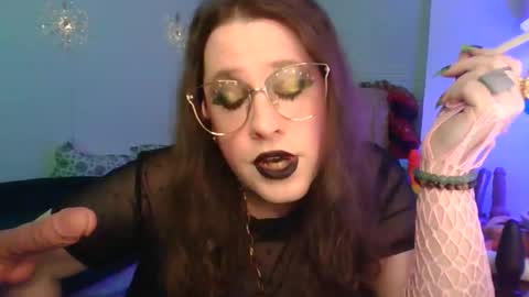 Snapshot of mxsissycharlotte chatting on March 2026 01:12:01 AM Mx Charlotte online show from March 2026 01:12:01 AM