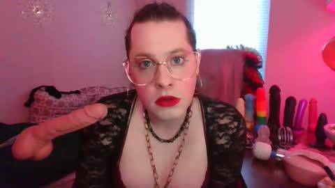 Snapshot of mxsissycharlotte chatting on March 2026 06:57:01 PM Mx Charlotte online show from March 2026 06:57:01 PM