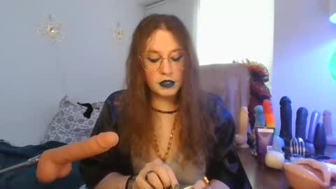 Snapshot of mxsissycharlotte chatting on March 2026 07:50:01 PM Mx Charlotte online show from March 2026 07:50:01 PM