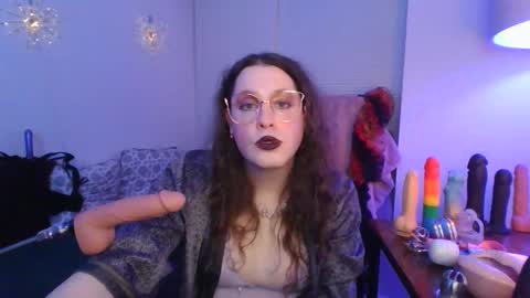 Snapshot of mxsissycharlotte chatting on April 2026 06:03:01 AM Mx Charlotte online show from April 2026 06:03:01 AM