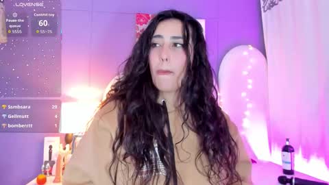 my_aleja_ online show from January 2026 05:27:02 PM