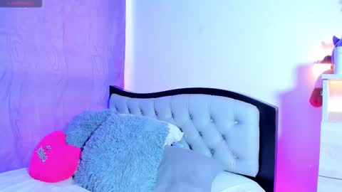 Snapshot of my_aleja_ chatting on March 2026 01:17:01 PM my_aleja_ online show from March 2026 01:17:01 PM