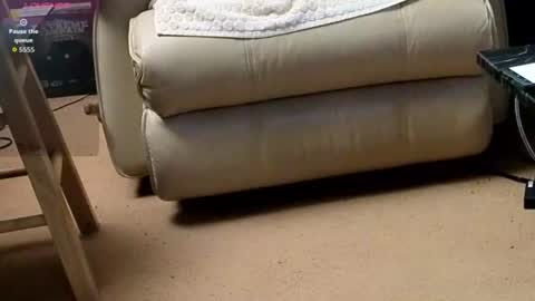 my_curiosity_ online show from June 2026 06:10:02 PM