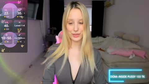 Snapshot of my_dia chatting on January 2025 12:37:02 PM Diana online show from January 2025 12:37:02 PM