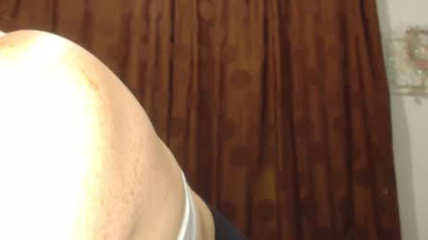 Snapshot of my_kind_of_love chatting on November 2025 06:12:01 AM sara i know you love me xoxox online show from November 2025 06:12:01 AM