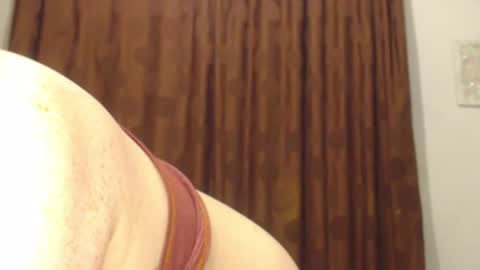 Snapshot of my_kind_of_love chatting on December 2025 10:35:01 AM sara i know you love me xoxox online show from December 2025 10:35:01 AM