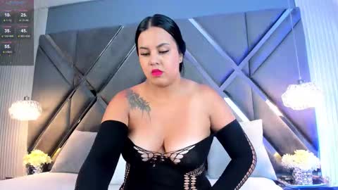 Mariana Evans online show from September 2025 11:34:01 AM