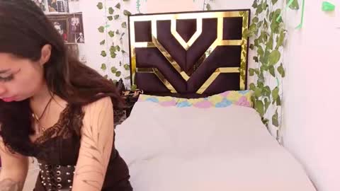 Snapshot of myagosling13 chatting on September 2025 05:29:02 PM miagosling NTMU Dont forget follow me online show from September 2025 05:29:02 PM