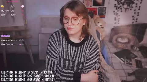 Kate online show from March 2026 10:03:02 PM