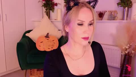 Mya-be Yours P online show from October 2025 07:07:02 PM