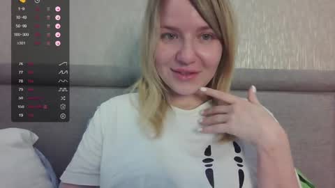 Snapshot of mybadcat87 chatting on May 2026 05:37:02 AM mybadcat87 online show from May 2026 05:37:02 AM