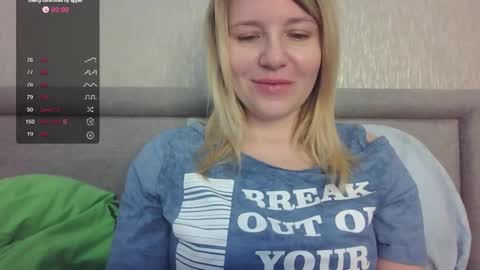 Snapshot of mybadcat87 chatting on June 2026 07:36:01 AM mybadcat87 online show from June 2026 07:36:01 AM