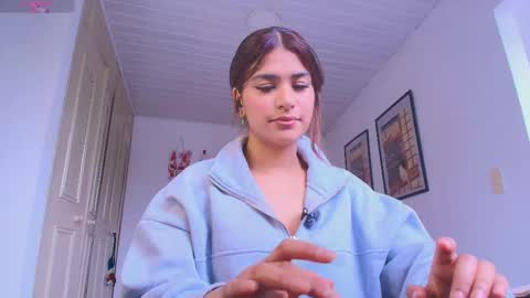 Caliope online show from December 2025 07:21:01 PM