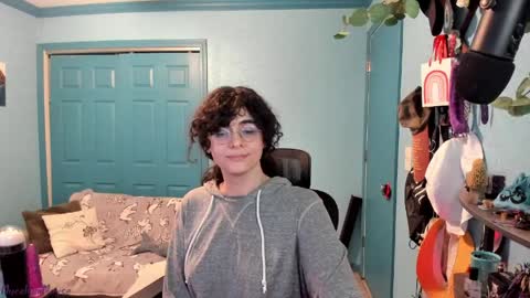 Snapshot of myceliummouse chatting on April 2026 02:23:02 AM Grace online show from April 2026 02:23:02 AM