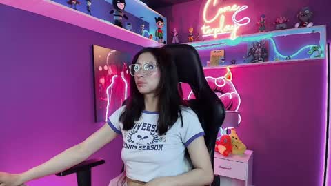 Milly Cute online show from April 2026 04:21:02 AM