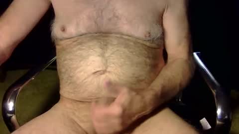 r-glenn-01 online show from January 2026 05:22:01 AM