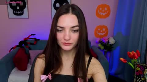 Snapshot of myellaluvs chatting on October 2025 11:09:01 PM Ella online show from October 2025 11:09:01 PM