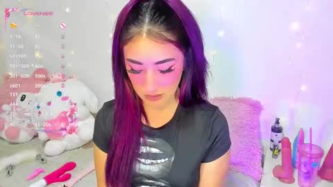    online show from October 2025 10:18:02 PM