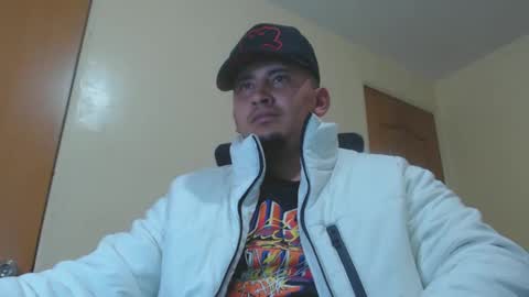 Snapshot of myke_andrade chatting on January 2025 03:40:01 AM myke_andrade online show from January 2025 03:40:01 AM