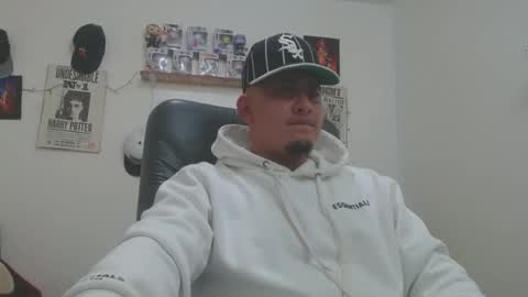 Snapshot of myke_andrade chatting on February 2025 05:15:02 PM myke_andrade online show from February 2025 05:15:02 PM