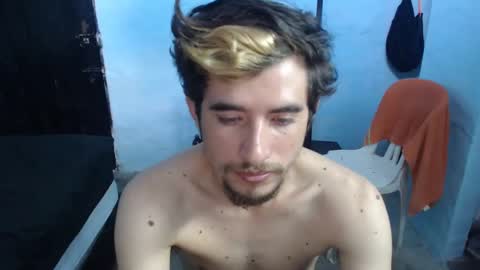 Snapshot of myke_xxx chatting on December 2024 08:07:02 PM mike online show from December 2024 08:07:02 PM