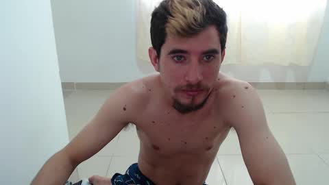 Snapshot of myke_xxx chatting on December 2024 06:46:02 PM mike online show from December 2024 06:46:02 PM