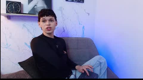 Snapshot of mykelcano chatting on November 2025 01:55:01 PM Mykel online show from November 2025 01:55:01 PM