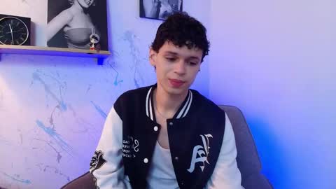 Snapshot of mykelcano chatting on November 2025 02:38:01 PM Mykel online show from November 2025 02:38:01 PM