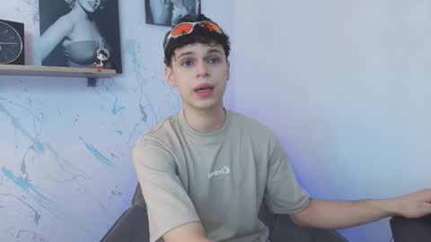 Snapshot of mykelcano chatting on March 2026 01:28:01 PM Mykel online show from March 2026 01:28:01 PM