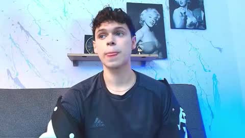 Snapshot of mykelcano chatting on March 2026 02:45:01 PM Mykel online show from March 2026 02:45:01 PM