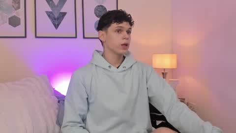 Snapshot of mykelcano chatting on April 2026 06:08:02 PM Mykel online show from April 2026 06:08:02 PM