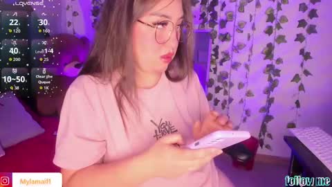 Snapshot of myla_mayfield chatting on September 2025 11:43:01 AM Myla online show from September 2025 11:43:01 AM