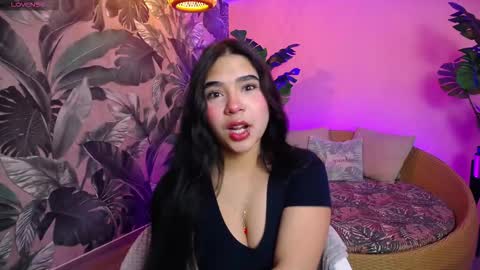 myla rossi online show from October 2025 04:40:02 PM