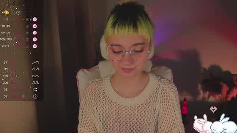 MylaFlores online show from December 2024 11:45:02 AM