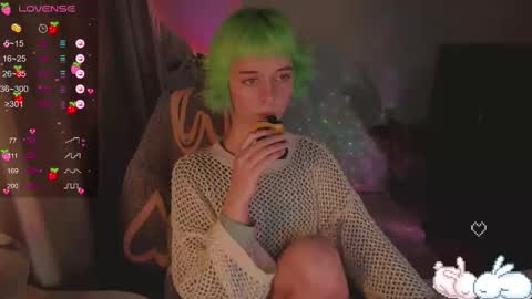 MylaFlores online show from February 2025 10:04:01 PM