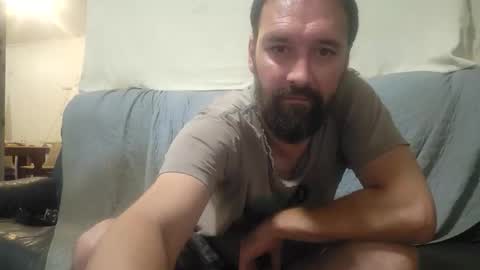 Snapshot of myleshodges chatting on March 2026 08:09:01 AM myleshodges online show from March 2026 08:09:01 AM