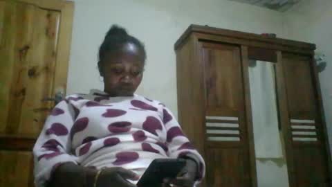 linda online show from December 2025 03:52:01 PM