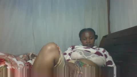 linda online show from December 2025 07:55:01 PM