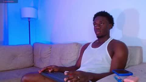 Mylo Wallace  online show from February 2026 03:05:01 AM