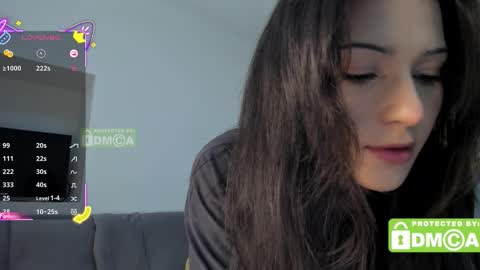 hey its Mel online show from September 2025 12:50:02 PM