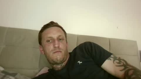 Kinky couple online show from June 2026 05:19:02 PM