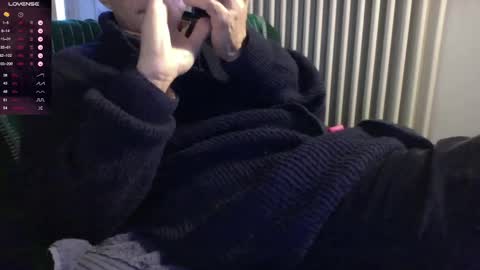 Snapshot of mynakedbeach chatting on January 2025 03:33:01 PM Bi sexy guy lovense hush is on private is open or password show tip if you like. online show from January 2025 03:33:01 PM